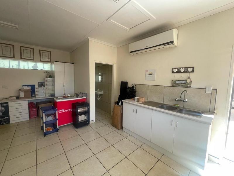 4 Bedroom Property for Sale in Kuruman Northern Cape